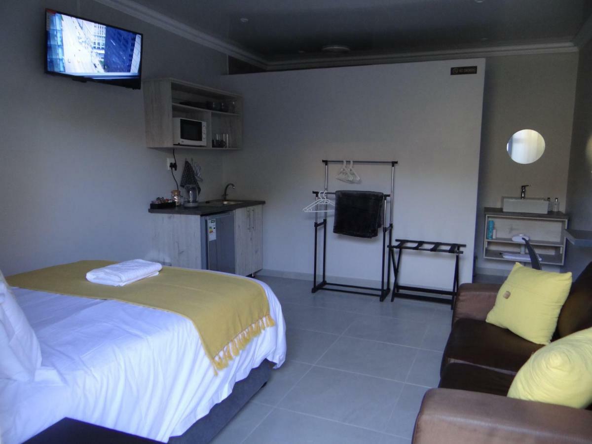 Credo Guest House ブルームフォンテーン エクステリア 写真